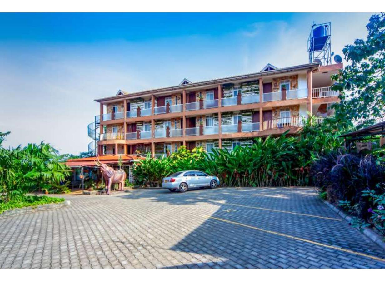 African Tribe Hotel Kampala Zewnętrze zdjęcie