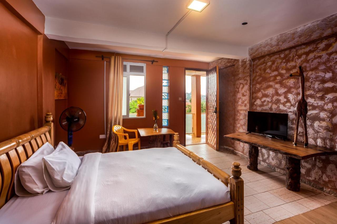 African Tribe Hotel Kampala Zewnętrze zdjęcie