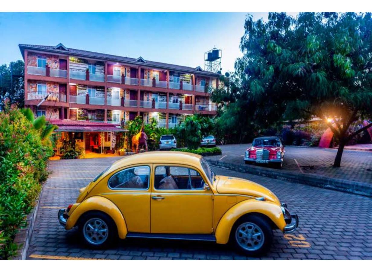 African Tribe Hotel Kampala Zewnętrze zdjęcie