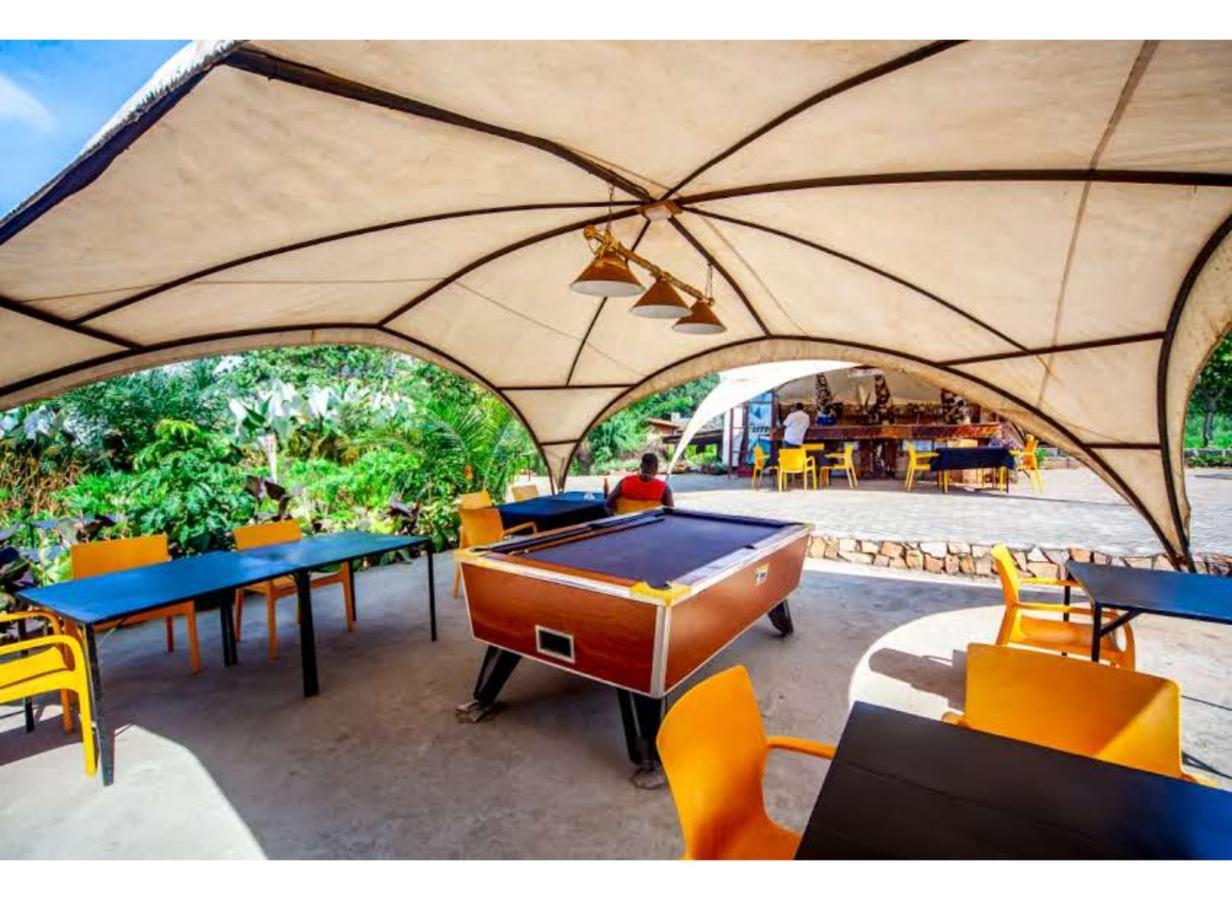 African Tribe Hotel Kampala Zewnętrze zdjęcie