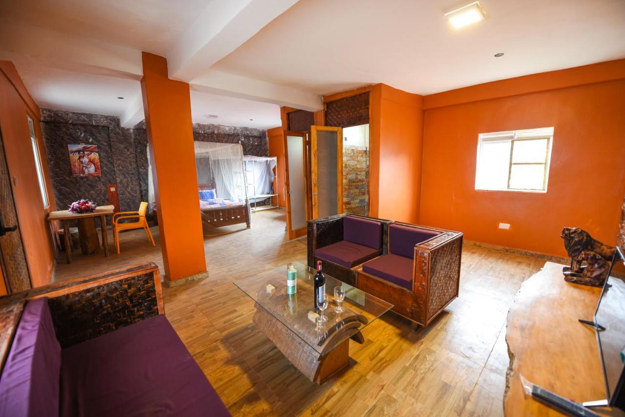 African Tribe Hotel Kampala Zewnętrze zdjęcie